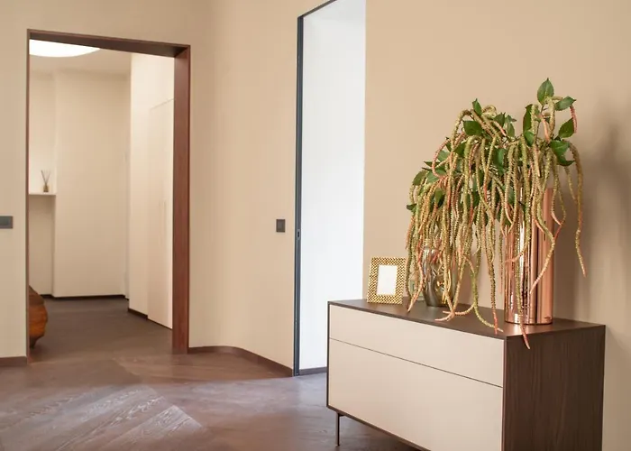 Sant'ambrogio Luxury R&r Apartment Milan