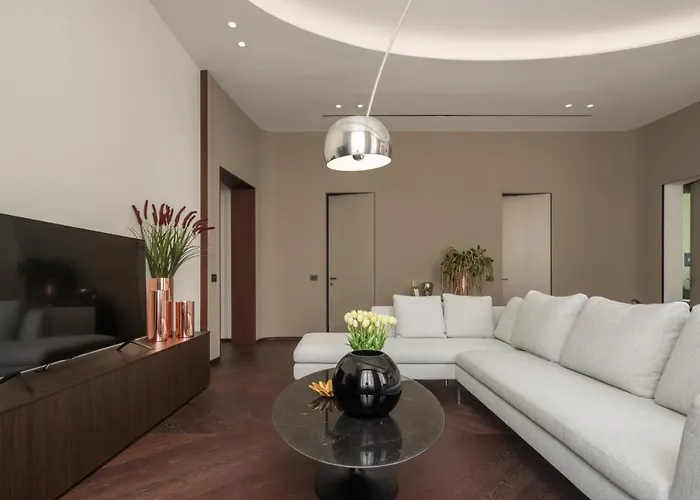 Sant'ambrogio Luxury R&r Apartment