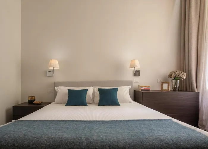Apartment Sant'ambrogio Luxury R&r
