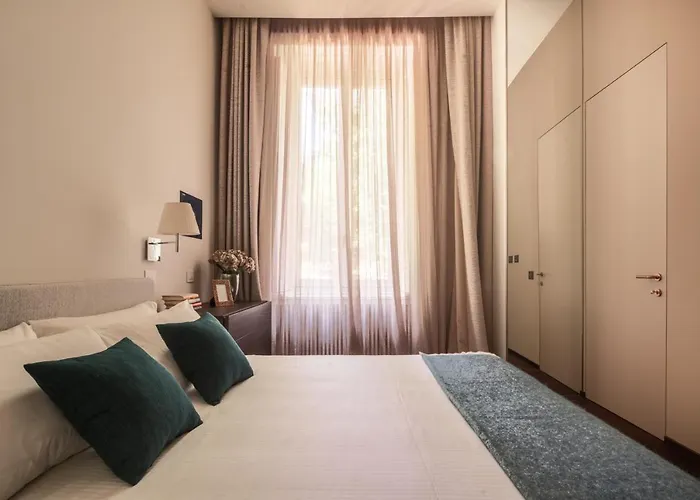 Sant'ambrogio Luxury R&r Apartment *