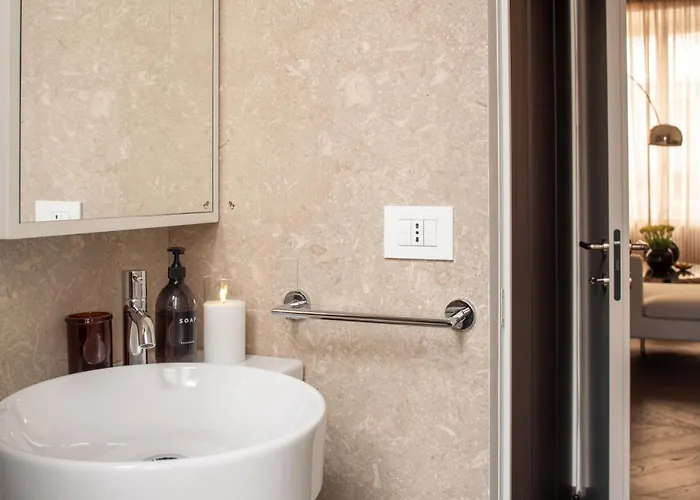 Apartment Sant'ambrogio Luxury R&r *